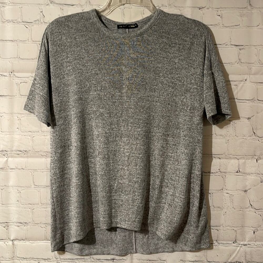 rag & bone jeans soft crewneck gray knit in size small- oversized